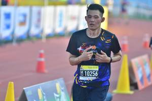 BIB: 10256
                            <button type="button" onclick="openModal(3536165)" class="btn btn-primary btn-sm float-right btn-popup" data-toggle="modal" data-target=".modal-high-quality">
                        <i class="fas fa-shopping-cart"></i> Add to Cart
                    </button>
                                            <button type="button" onclick="isThisMe(3536165, true)" class="btn btn-success btn-sm float-right btn-popup btn-isme hidden" data-toggle="tooltip" data-placement="bottom" title="นี่คือรูปของคุณใช่ไหม คลิกที่นี่เพื่อเอาเข้าอัลบั้ม">
                        <i class="fas fa-plus"></i> Add to album
                    </button>
                    <button type="button" onclick="isThisMe(3536165, false)" class="btn btn-warning btn-sm float-right btn-popup btn-isnotme hidden">
                        <i class="fas fa-ban"></i> Remove from album
                    </button>