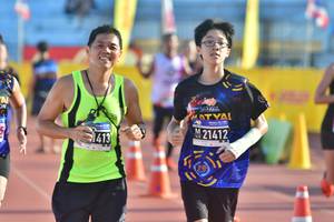 BIB: 21412, 1413
                            <button type="button" onclick="openModal(3566659)" class="btn btn-primary btn-sm float-right btn-popup" data-toggle="modal" data-target=".modal-high-quality">
                        <i class="fas fa-shopping-cart"></i> Add to Cart
                    </button>
                                            <button type="button" onclick="isThisMe(3566659, true)" class="btn btn-success btn-sm float-right btn-popup btn-isme hidden" data-toggle="tooltip" data-placement="bottom" title="นี่คือรูปของคุณใช่ไหม คลิกที่นี่เพื่อเอาเข้าอัลบั้ม">
                        <i class="fas fa-plus"></i> Add to album
                    </button>
                    <button type="button" onclick="isThisMe(3566659, false)" class="btn btn-warning btn-sm float-right btn-popup btn-isnotme hidden">
                        <i class="fas fa-ban"></i> Remove from album
                    </button>