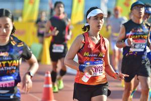 BIB: 1923
                            <button type="button" onclick="openModal(3556004)" class="btn btn-primary btn-sm float-right btn-popup" data-toggle="modal" data-target=".modal-high-quality">
                        <i class="fas fa-shopping-cart"></i> Add to Cart
                    </button>
                                            <button type="button" onclick="isThisMe(3556004, true)" class="btn btn-success btn-sm float-right btn-popup btn-isme hidden" data-toggle="tooltip" data-placement="bottom" title="นี่คือรูปของคุณใช่ไหม คลิกที่นี่เพื่อเอาเข้าอัลบั้ม">
                        <i class="fas fa-plus"></i> Add to album
                    </button>
                    <button type="button" onclick="isThisMe(3556004, false)" class="btn btn-warning btn-sm float-right btn-popup btn-isnotme hidden">
                        <i class="fas fa-ban"></i> Remove from album
                    </button>