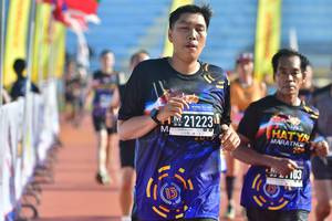 BIB: 212231
                            <button type="button" onclick="openModal(3570128)" class="btn btn-primary btn-sm float-right btn-popup" data-toggle="modal" data-target=".modal-high-quality">
                        <i class="fas fa-shopping-cart"></i> Add to Cart
                    </button>
                                            <button type="button" onclick="isThisMe(3570128, true)" class="btn btn-success btn-sm float-right btn-popup btn-isme hidden" data-toggle="tooltip" data-placement="bottom" title="นี่คือรูปของคุณใช่ไหม คลิกที่นี่เพื่อเอาเข้าอัลบั้ม">
                        <i class="fas fa-plus"></i> Add to album
                    </button>
                    <button type="button" onclick="isThisMe(3570128, false)" class="btn btn-warning btn-sm float-right btn-popup btn-isnotme hidden">
                        <i class="fas fa-ban"></i> Remove from album
                    </button>