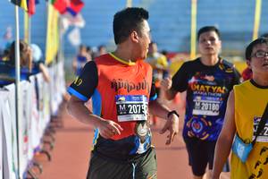 BIB: 20180, 207
                            <button type="button" onclick="openModal(3557744)" class="btn btn-primary btn-sm float-right btn-popup" data-toggle="modal" data-target=".modal-high-quality">
                        <i class="fas fa-shopping-cart"></i> Add to Cart
                    </button>
                                            <button type="button" onclick="isThisMe(3557744, true)" class="btn btn-success btn-sm float-right btn-popup btn-isme hidden" data-toggle="tooltip" data-placement="bottom" title="นี่คือรูปของคุณใช่ไหม คลิกที่นี่เพื่อเอาเข้าอัลบั้ม">
                        <i class="fas fa-plus"></i> Add to album
                    </button>
                    <button type="button" onclick="isThisMe(3557744, false)" class="btn btn-warning btn-sm float-right btn-popup btn-isnotme hidden">
                        <i class="fas fa-ban"></i> Remove from album
                    </button>