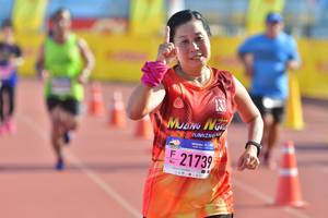 BIB: 21739
                            <button type="button" onclick="openModal(3572308)" class="btn btn-primary btn-sm float-right btn-popup" data-toggle="modal" data-target=".modal-high-quality">
                        <i class="fas fa-shopping-cart"></i> Add to Cart
                    </button>
                                            <button type="button" onclick="isThisMe(3572308, true)" class="btn btn-success btn-sm float-right btn-popup btn-isme hidden" data-toggle="tooltip" data-placement="bottom" title="นี่คือรูปของคุณใช่ไหม คลิกที่นี่เพื่อเอาเข้าอัลบั้ม">
                        <i class="fas fa-plus"></i> Add to album
                    </button>
                    <button type="button" onclick="isThisMe(3572308, false)" class="btn btn-warning btn-sm float-right btn-popup btn-isnotme hidden">
                        <i class="fas fa-ban"></i> Remove from album
                    </button>