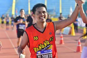 BIB: 2081
                            <button type="button" onclick="openModal(3555473)" class="btn btn-primary btn-sm float-right btn-popup" data-toggle="modal" data-target=".modal-high-quality">
                        <i class="fas fa-shopping-cart"></i> Add to Cart
                    </button>
                                            <button type="button" onclick="isThisMe(3555473, true)" class="btn btn-success btn-sm float-right btn-popup btn-isme hidden" data-toggle="tooltip" data-placement="bottom" title="นี่คือรูปของคุณใช่ไหม คลิกที่นี่เพื่อเอาเข้าอัลบั้ม">
                        <i class="fas fa-plus"></i> Add to album
                    </button>
                    <button type="button" onclick="isThisMe(3555473, false)" class="btn btn-warning btn-sm float-right btn-popup btn-isnotme hidden">
                        <i class="fas fa-ban"></i> Remove from album
                    </button>