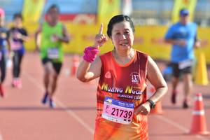 BIB: 21739
                            <button type="button" onclick="openModal(3572452)" class="btn btn-primary btn-sm float-right btn-popup" data-toggle="modal" data-target=".modal-high-quality">
                        <i class="fas fa-shopping-cart"></i> Add to Cart
                    </button>
                                            <button type="button" onclick="isThisMe(3572452, true)" class="btn btn-success btn-sm float-right btn-popup btn-isme hidden" data-toggle="tooltip" data-placement="bottom" title="นี่คือรูปของคุณใช่ไหม คลิกที่นี่เพื่อเอาเข้าอัลบั้ม">
                        <i class="fas fa-plus"></i> Add to album
                    </button>
                    <button type="button" onclick="isThisMe(3572452, false)" class="btn btn-warning btn-sm float-right btn-popup btn-isnotme hidden">
                        <i class="fas fa-ban"></i> Remove from album
                    </button>