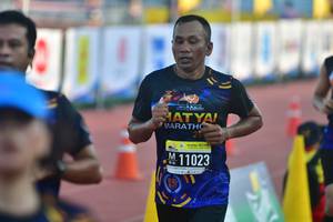 BIB: 11023
                            <button type="button" onclick="openModal(3536202)" class="btn btn-primary btn-sm float-right btn-popup" data-toggle="modal" data-target=".modal-high-quality">
                        <i class="fas fa-shopping-cart"></i> Add to Cart
                    </button>
                                            <button type="button" onclick="isThisMe(3536202, true)" class="btn btn-success btn-sm float-right btn-popup btn-isme hidden" data-toggle="tooltip" data-placement="bottom" title="นี่คือรูปของคุณใช่ไหม คลิกที่นี่เพื่อเอาเข้าอัลบั้ม">
                        <i class="fas fa-plus"></i> Add to album
                    </button>
                    <button type="button" onclick="isThisMe(3536202, false)" class="btn btn-warning btn-sm float-right btn-popup btn-isnotme hidden">
                        <i class="fas fa-ban"></i> Remove from album
                    </button>