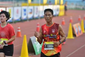 BIB: 10886
                            <button type="button" onclick="openModal(3532647)" class="btn btn-primary btn-sm float-right btn-popup" data-toggle="modal" data-target=".modal-high-quality">
                        <i class="fas fa-shopping-cart"></i> Add to Cart
                    </button>
                                            <button type="button" onclick="isThisMe(3532647, true)" class="btn btn-success btn-sm float-right btn-popup btn-isme hidden" data-toggle="tooltip" data-placement="bottom" title="นี่คือรูปของคุณใช่ไหม คลิกที่นี่เพื่อเอาเข้าอัลบั้ม">
                        <i class="fas fa-plus"></i> Add to album
                    </button>
                    <button type="button" onclick="isThisMe(3532647, false)" class="btn btn-warning btn-sm float-right btn-popup btn-isnotme hidden">
                        <i class="fas fa-ban"></i> Remove from album
                    </button>