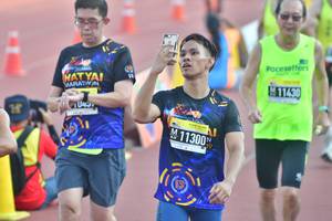 BIB: 1430, 11300
                            <button type="button" onclick="openModal(3537121)" class="btn btn-primary btn-sm float-right btn-popup" data-toggle="modal" data-target=".modal-high-quality">
                        <i class="fas fa-shopping-cart"></i> Add to Cart
                    </button>
                                            <button type="button" onclick="isThisMe(3537121, true)" class="btn btn-success btn-sm float-right btn-popup btn-isme hidden" data-toggle="tooltip" data-placement="bottom" title="นี่คือรูปของคุณใช่ไหม คลิกที่นี่เพื่อเอาเข้าอัลบั้ม">
                        <i class="fas fa-plus"></i> Add to album
                    </button>
                    <button type="button" onclick="isThisMe(3537121, false)" class="btn btn-warning btn-sm float-right btn-popup btn-isnotme hidden">
                        <i class="fas fa-ban"></i> Remove from album
                    </button>