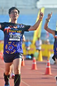 BIB: 20974
                            <button type="button" onclick="openModal(3552227)" class="btn btn-primary btn-sm float-right btn-popup" data-toggle="modal" data-target=".modal-high-quality">
                        <i class="fas fa-shopping-cart"></i> Add to Cart
                    </button>
                                            <button type="button" onclick="isThisMe(3552227, true)" class="btn btn-success btn-sm float-right btn-popup btn-isme hidden" data-toggle="tooltip" data-placement="bottom" title="นี่คือรูปของคุณใช่ไหม คลิกที่นี่เพื่อเอาเข้าอัลบั้ม">
                        <i class="fas fa-plus"></i> Add to album
                    </button>
                    <button type="button" onclick="isThisMe(3552227, false)" class="btn btn-warning btn-sm float-right btn-popup btn-isnotme hidden">
                        <i class="fas fa-ban"></i> Remove from album
                    </button>