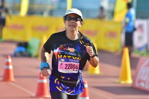 BIB: 22004
                            <button type="button" onclick="openModal(3573787)" class="btn btn-primary btn-sm float-right btn-popup" data-toggle="modal" data-target=".modal-high-quality">
                        <i class="fas fa-shopping-cart"></i> Add to Cart
                    </button>
                                            <button type="button" onclick="isThisMe(3573787, true)" class="btn btn-success btn-sm float-right btn-popup btn-isme hidden" data-toggle="tooltip" data-placement="bottom" title="นี่คือรูปของคุณใช่ไหม คลิกที่นี่เพื่อเอาเข้าอัลบั้ม">
                        <i class="fas fa-plus"></i> Add to album
                    </button>
                    <button type="button" onclick="isThisMe(3573787, false)" class="btn btn-warning btn-sm float-right btn-popup btn-isnotme hidden">
                        <i class="fas fa-ban"></i> Remove from album
                    </button>