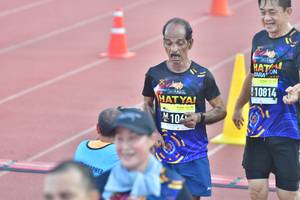 BIB: 10814, 104
                            <button type="button" onclick="openModal(3536337)" class="btn btn-primary btn-sm float-right btn-popup" data-toggle="modal" data-target=".modal-high-quality">
                        <i class="fas fa-shopping-cart"></i> Add to Cart
                    </button>
                                            <button type="button" onclick="isThisMe(3536337, true)" class="btn btn-success btn-sm float-right btn-popup btn-isme hidden" data-toggle="tooltip" data-placement="bottom" title="นี่คือรูปของคุณใช่ไหม คลิกที่นี่เพื่อเอาเข้าอัลบั้ม">
                        <i class="fas fa-plus"></i> Add to album
                    </button>
                    <button type="button" onclick="isThisMe(3536337, false)" class="btn btn-warning btn-sm float-right btn-popup btn-isnotme hidden">
                        <i class="fas fa-ban"></i> Remove from album
                    </button>