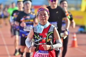 BIB: 211, 22613
                            <button type="button" onclick="openModal(3574512)" class="btn btn-primary btn-sm float-right btn-popup" data-toggle="modal" data-target=".modal-high-quality">
                        <i class="fas fa-shopping-cart"></i> Add to Cart
                    </button>
                                            <button type="button" onclick="isThisMe(3574512, true)" class="btn btn-success btn-sm float-right btn-popup btn-isme hidden" data-toggle="tooltip" data-placement="bottom" title="นี่คือรูปของคุณใช่ไหม คลิกที่นี่เพื่อเอาเข้าอัลบั้ม">
                        <i class="fas fa-plus"></i> Add to album
                    </button>
                    <button type="button" onclick="isThisMe(3574512, false)" class="btn btn-warning btn-sm float-right btn-popup btn-isnotme hidden">
                        <i class="fas fa-ban"></i> Remove from album
                    </button>