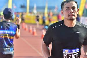 BIB: 21011
                            <button type="button" onclick="openModal(3555950)" class="btn btn-primary btn-sm float-right btn-popup" data-toggle="modal" data-target=".modal-high-quality">
                        <i class="fas fa-shopping-cart"></i> Add to Cart
                    </button>
                                            <button type="button" onclick="isThisMe(3555950, true)" class="btn btn-success btn-sm float-right btn-popup btn-isme hidden" data-toggle="tooltip" data-placement="bottom" title="นี่คือรูปของคุณใช่ไหม คลิกที่นี่เพื่อเอาเข้าอัลบั้ม">
                        <i class="fas fa-plus"></i> Add to album
                    </button>
                    <button type="button" onclick="isThisMe(3555950, false)" class="btn btn-warning btn-sm float-right btn-popup btn-isnotme hidden">
                        <i class="fas fa-ban"></i> Remove from album
                    </button>