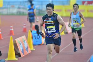 BIB: 10624
                            <button type="button" onclick="openModal(3534596)" class="btn btn-primary btn-sm float-right btn-popup" data-toggle="modal" data-target=".modal-high-quality">
                        <i class="fas fa-shopping-cart"></i> Add to Cart
                    </button>
                                            <button type="button" onclick="isThisMe(3534596, true)" class="btn btn-success btn-sm float-right btn-popup btn-isme hidden" data-toggle="tooltip" data-placement="bottom" title="นี่คือรูปของคุณใช่ไหม คลิกที่นี่เพื่อเอาเข้าอัลบั้ม">
                        <i class="fas fa-plus"></i> Add to album
                    </button>
                    <button type="button" onclick="isThisMe(3534596, false)" class="btn btn-warning btn-sm float-right btn-popup btn-isnotme hidden">
                        <i class="fas fa-ban"></i> Remove from album
                    </button>