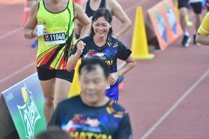 BIB: 11040
                            <button type="button" onclick="openModal(3544957)" class="btn btn-primary btn-sm float-right btn-popup" data-toggle="modal" data-target=".modal-high-quality">
                        <i class="fas fa-shopping-cart"></i> Add to Cart
                    </button>
                                            <button type="button" onclick="isThisMe(3544957, true)" class="btn btn-success btn-sm float-right btn-popup btn-isme hidden" data-toggle="tooltip" data-placement="bottom" title="นี่คือรูปของคุณใช่ไหม คลิกที่นี่เพื่อเอาเข้าอัลบั้ม">
                        <i class="fas fa-plus"></i> Add to album
                    </button>
                    <button type="button" onclick="isThisMe(3544957, false)" class="btn btn-warning btn-sm float-right btn-popup btn-isnotme hidden">
                        <i class="fas fa-ban"></i> Remove from album
                    </button>