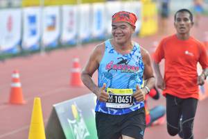 BIB: 10451
                            <button type="button" onclick="openModal(3532500)" class="btn btn-primary btn-sm float-right btn-popup" data-toggle="modal" data-target=".modal-high-quality">
                        <i class="fas fa-shopping-cart"></i> Add to Cart
                    </button>
                                            <button type="button" onclick="isThisMe(3532500, true)" class="btn btn-success btn-sm float-right btn-popup btn-isme hidden" data-toggle="tooltip" data-placement="bottom" title="นี่คือรูปของคุณใช่ไหม คลิกที่นี่เพื่อเอาเข้าอัลบั้ม">
                        <i class="fas fa-plus"></i> Add to album
                    </button>
                    <button type="button" onclick="isThisMe(3532500, false)" class="btn btn-warning btn-sm float-right btn-popup btn-isnotme hidden">
                        <i class="fas fa-ban"></i> Remove from album
                    </button>