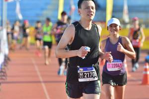 BIB: 22041, 2170
                            <button type="button" onclick="openModal(3555381)" class="btn btn-primary btn-sm float-right btn-popup" data-toggle="modal" data-target=".modal-high-quality">
                        <i class="fas fa-shopping-cart"></i> Add to Cart
                    </button>
                                            <button type="button" onclick="isThisMe(3555381, true)" class="btn btn-success btn-sm float-right btn-popup btn-isme hidden" data-toggle="tooltip" data-placement="bottom" title="นี่คือรูปของคุณใช่ไหม คลิกที่นี่เพื่อเอาเข้าอัลบั้ม">
                        <i class="fas fa-plus"></i> Add to album
                    </button>
                    <button type="button" onclick="isThisMe(3555381, false)" class="btn btn-warning btn-sm float-right btn-popup btn-isnotme hidden">
                        <i class="fas fa-ban"></i> Remove from album
                    </button>