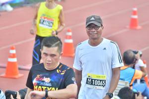 BIB: 10065
                            <button type="button" onclick="openModal(3538853)" class="btn btn-primary btn-sm float-right btn-popup" data-toggle="modal" data-target=".modal-high-quality">
                        <i class="fas fa-shopping-cart"></i> Add to Cart
                    </button>
                                            <button type="button" onclick="isThisMe(3538853, true)" class="btn btn-success btn-sm float-right btn-popup btn-isme hidden" data-toggle="tooltip" data-placement="bottom" title="นี่คือรูปของคุณใช่ไหม คลิกที่นี่เพื่อเอาเข้าอัลบั้ม">
                        <i class="fas fa-plus"></i> Add to album
                    </button>
                    <button type="button" onclick="isThisMe(3538853, false)" class="btn btn-warning btn-sm float-right btn-popup btn-isnotme hidden">
                        <i class="fas fa-ban"></i> Remove from album
                    </button>