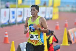 BIB: 11360
                            <button type="button" onclick="openModal(3532777)" class="btn btn-primary btn-sm float-right btn-popup" data-toggle="modal" data-target=".modal-high-quality">
                        <i class="fas fa-shopping-cart"></i> Add to Cart
                    </button>
                                            <button type="button" onclick="isThisMe(3532777, true)" class="btn btn-success btn-sm float-right btn-popup btn-isme hidden" data-toggle="tooltip" data-placement="bottom" title="นี่คือรูปของคุณใช่ไหม คลิกที่นี่เพื่อเอาเข้าอัลบั้ม">
                        <i class="fas fa-plus"></i> Add to album
                    </button>
                    <button type="button" onclick="isThisMe(3532777, false)" class="btn btn-warning btn-sm float-right btn-popup btn-isnotme hidden">
                        <i class="fas fa-ban"></i> Remove from album
                    </button>