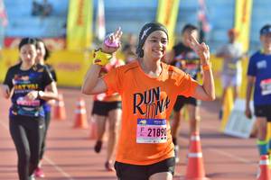 BIB: 21890
                            <button type="button" onclick="openModal(3555964)" class="btn btn-primary btn-sm float-right btn-popup" data-toggle="modal" data-target=".modal-high-quality">
                        <i class="fas fa-shopping-cart"></i> Add to Cart
                    </button>
                                            <button type="button" onclick="isThisMe(3555964, true)" class="btn btn-success btn-sm float-right btn-popup btn-isme hidden" data-toggle="tooltip" data-placement="bottom" title="นี่คือรูปของคุณใช่ไหม คลิกที่นี่เพื่อเอาเข้าอัลบั้ม">
                        <i class="fas fa-plus"></i> Add to album
                    </button>
                    <button type="button" onclick="isThisMe(3555964, false)" class="btn btn-warning btn-sm float-right btn-popup btn-isnotme hidden">
                        <i class="fas fa-ban"></i> Remove from album
                    </button>