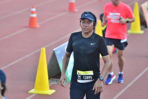 BIB: 12895
                            <button type="button" onclick="openModal(3536993)" class="btn btn-primary btn-sm float-right btn-popup" data-toggle="modal" data-target=".modal-high-quality">
                        <i class="fas fa-shopping-cart"></i> Add to Cart
                    </button>
                                            <button type="button" onclick="isThisMe(3536993, true)" class="btn btn-success btn-sm float-right btn-popup btn-isme hidden" data-toggle="tooltip" data-placement="bottom" title="นี่คือรูปของคุณใช่ไหม คลิกที่นี่เพื่อเอาเข้าอัลบั้ม">
                        <i class="fas fa-plus"></i> Add to album
                    </button>
                    <button type="button" onclick="isThisMe(3536993, false)" class="btn btn-warning btn-sm float-right btn-popup btn-isnotme hidden">
                        <i class="fas fa-ban"></i> Remove from album
                    </button>