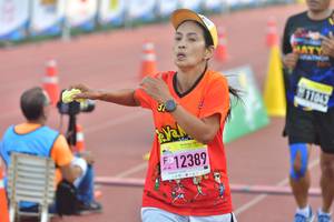 BIB: 1115, 12389
                            <button type="button" onclick="openModal(3534854)" class="btn btn-primary btn-sm float-right btn-popup" data-toggle="modal" data-target=".modal-high-quality">
                        <i class="fas fa-shopping-cart"></i> Add to Cart
                    </button>
                                            <button type="button" onclick="isThisMe(3534854, true)" class="btn btn-success btn-sm float-right btn-popup btn-isme hidden" data-toggle="tooltip" data-placement="bottom" title="นี่คือรูปของคุณใช่ไหม คลิกที่นี่เพื่อเอาเข้าอัลบั้ม">
                        <i class="fas fa-plus"></i> Add to album
                    </button>
                    <button type="button" onclick="isThisMe(3534854, false)" class="btn btn-warning btn-sm float-right btn-popup btn-isnotme hidden">
                        <i class="fas fa-ban"></i> Remove from album
                    </button>