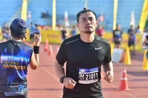 BIB: 21011
                            <button type="button" onclick="openModal(3558092)" class="btn btn-primary btn-sm float-right btn-popup" data-toggle="modal" data-target=".modal-high-quality">
                        <i class="fas fa-shopping-cart"></i> Add to Cart
                    </button>
                                            <button type="button" onclick="isThisMe(3558092, true)" class="btn btn-success btn-sm float-right btn-popup btn-isme hidden" data-toggle="tooltip" data-placement="bottom" title="นี่คือรูปของคุณใช่ไหม คลิกที่นี่เพื่อเอาเข้าอัลบั้ม">
                        <i class="fas fa-plus"></i> Add to album
                    </button>
                    <button type="button" onclick="isThisMe(3558092, false)" class="btn btn-warning btn-sm float-right btn-popup btn-isnotme hidden">
                        <i class="fas fa-ban"></i> Remove from album
                    </button>