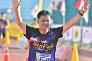 BIB: 2071
                            <button type="button" onclick="openModal(3572641)" class="btn btn-primary btn-sm float-right btn-popup" data-toggle="modal" data-target=".modal-high-quality">
                        <i class="fas fa-shopping-cart"></i> Add to Cart
                    </button>
                                            <button type="button" onclick="isThisMe(3572641, true)" class="btn btn-success btn-sm float-right btn-popup btn-isme hidden" data-toggle="tooltip" data-placement="bottom" title="นี่คือรูปของคุณใช่ไหม คลิกที่นี่เพื่อเอาเข้าอัลบั้ม">
                        <i class="fas fa-plus"></i> Add to album
                    </button>
                    <button type="button" onclick="isThisMe(3572641, false)" class="btn btn-warning btn-sm float-right btn-popup btn-isnotme hidden">
                        <i class="fas fa-ban"></i> Remove from album
                    </button>