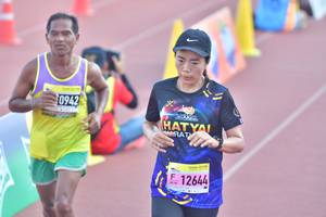 BIB: 0942, 12644
                            <button type="button" onclick="openModal(3538857)" class="btn btn-primary btn-sm float-right btn-popup" data-toggle="modal" data-target=".modal-high-quality">
                        <i class="fas fa-shopping-cart"></i> Add to Cart
                    </button>
                                            <button type="button" onclick="isThisMe(3538857, true)" class="btn btn-success btn-sm float-right btn-popup btn-isme hidden" data-toggle="tooltip" data-placement="bottom" title="นี่คือรูปของคุณใช่ไหม คลิกที่นี่เพื่อเอาเข้าอัลบั้ม">
                        <i class="fas fa-plus"></i> Add to album
                    </button>
                    <button type="button" onclick="isThisMe(3538857, false)" class="btn btn-warning btn-sm float-right btn-popup btn-isnotme hidden">
                        <i class="fas fa-ban"></i> Remove from album
                    </button>