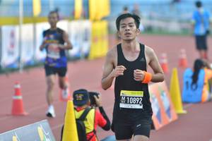 BIB: 10892
                            <button type="button" onclick="openModal(3532116)" class="btn btn-primary btn-sm float-right btn-popup" data-toggle="modal" data-target=".modal-high-quality">
                        <i class="fas fa-shopping-cart"></i> Add to Cart
                    </button>
                                            <button type="button" onclick="isThisMe(3532116, true)" class="btn btn-success btn-sm float-right btn-popup btn-isme hidden" data-toggle="tooltip" data-placement="bottom" title="นี่คือรูปของคุณใช่ไหม คลิกที่นี่เพื่อเอาเข้าอัลบั้ม">
                        <i class="fas fa-plus"></i> Add to album
                    </button>
                    <button type="button" onclick="isThisMe(3532116, false)" class="btn btn-warning btn-sm float-right btn-popup btn-isnotme hidden">
                        <i class="fas fa-ban"></i> Remove from album
                    </button>