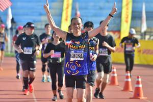 BIB: 20218
                            <button type="button" onclick="openModal(3570761)" class="btn btn-primary btn-sm float-right btn-popup" data-toggle="modal" data-target=".modal-high-quality">
                        <i class="fas fa-shopping-cart"></i> Add to Cart
                    </button>
                                            <button type="button" onclick="isThisMe(3570761, true)" class="btn btn-success btn-sm float-right btn-popup btn-isme hidden" data-toggle="tooltip" data-placement="bottom" title="นี่คือรูปของคุณใช่ไหม คลิกที่นี่เพื่อเอาเข้าอัลบั้ม">
                        <i class="fas fa-plus"></i> Add to album
                    </button>
                    <button type="button" onclick="isThisMe(3570761, false)" class="btn btn-warning btn-sm float-right btn-popup btn-isnotme hidden">
                        <i class="fas fa-ban"></i> Remove from album
                    </button>