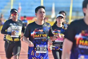 BIB: 20365
                            <button type="button" onclick="openModal(3572772)" class="btn btn-primary btn-sm float-right btn-popup" data-toggle="modal" data-target=".modal-high-quality">
                        <i class="fas fa-shopping-cart"></i> Add to Cart
                    </button>
                                            <button type="button" onclick="isThisMe(3572772, true)" class="btn btn-success btn-sm float-right btn-popup btn-isme hidden" data-toggle="tooltip" data-placement="bottom" title="นี่คือรูปของคุณใช่ไหม คลิกที่นี่เพื่อเอาเข้าอัลบั้ม">
                        <i class="fas fa-plus"></i> Add to album
                    </button>
                    <button type="button" onclick="isThisMe(3572772, false)" class="btn btn-warning btn-sm float-right btn-popup btn-isnotme hidden">
                        <i class="fas fa-ban"></i> Remove from album
                    </button>