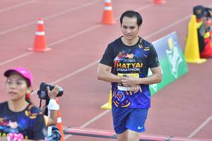 BIB: 
                            <button type="button" onclick="openModal(3540080)" class="btn btn-primary btn-sm float-right btn-popup" data-toggle="modal" data-target=".modal-high-quality">
                        <i class="fas fa-shopping-cart"></i> Add to Cart
                    </button>
                                            <button type="button" onclick="isThisMe(3540080, true)" class="btn btn-success btn-sm float-right btn-popup btn-isme hidden" data-toggle="tooltip" data-placement="bottom" title="นี่คือรูปของคุณใช่ไหม คลิกที่นี่เพื่อเอาเข้าอัลบั้ม">
                        <i class="fas fa-plus"></i> Add to album
                    </button>
                    <button type="button" onclick="isThisMe(3540080, false)" class="btn btn-warning btn-sm float-right btn-popup btn-isnotme hidden">
                        <i class="fas fa-ban"></i> Remove from album
                    </button>