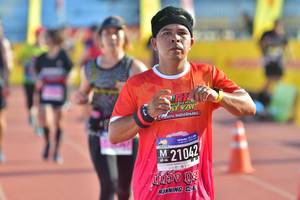 BIB: 2104
                            <button type="button" onclick="openModal(3558335)" class="btn btn-primary btn-sm float-right btn-popup" data-toggle="modal" data-target=".modal-high-quality">
                        <i class="fas fa-shopping-cart"></i> Add to Cart
                    </button>
                                            <button type="button" onclick="isThisMe(3558335, true)" class="btn btn-success btn-sm float-right btn-popup btn-isme hidden" data-toggle="tooltip" data-placement="bottom" title="นี่คือรูปของคุณใช่ไหม คลิกที่นี่เพื่อเอาเข้าอัลบั้ม">
                        <i class="fas fa-plus"></i> Add to album
                    </button>
                    <button type="button" onclick="isThisMe(3558335, false)" class="btn btn-warning btn-sm float-right btn-popup btn-isnotme hidden">
                        <i class="fas fa-ban"></i> Remove from album
                    </button>