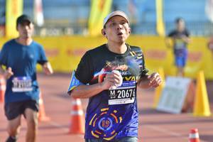 BIB: 20676
                            <button type="button" onclick="openModal(3555925)" class="btn btn-primary btn-sm float-right btn-popup" data-toggle="modal" data-target=".modal-high-quality">
                        <i class="fas fa-shopping-cart"></i> Add to Cart
                    </button>
                                            <button type="button" onclick="isThisMe(3555925, true)" class="btn btn-success btn-sm float-right btn-popup btn-isme hidden" data-toggle="tooltip" data-placement="bottom" title="นี่คือรูปของคุณใช่ไหม คลิกที่นี่เพื่อเอาเข้าอัลบั้ม">
                        <i class="fas fa-plus"></i> Add to album
                    </button>
                    <button type="button" onclick="isThisMe(3555925, false)" class="btn btn-warning btn-sm float-right btn-popup btn-isnotme hidden">
                        <i class="fas fa-ban"></i> Remove from album
                    </button>