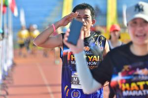 BIB: 010
                            <button type="button" onclick="openModal(3567848)" class="btn btn-primary btn-sm float-right btn-popup" data-toggle="modal" data-target=".modal-high-quality">
                        <i class="fas fa-shopping-cart"></i> Add to Cart
                    </button>
                                            <button type="button" onclick="isThisMe(3567848, true)" class="btn btn-success btn-sm float-right btn-popup btn-isme hidden" data-toggle="tooltip" data-placement="bottom" title="นี่คือรูปของคุณใช่ไหม คลิกที่นี่เพื่อเอาเข้าอัลบั้ม">
                        <i class="fas fa-plus"></i> Add to album
                    </button>
                    <button type="button" onclick="isThisMe(3567848, false)" class="btn btn-warning btn-sm float-right btn-popup btn-isnotme hidden">
                        <i class="fas fa-ban"></i> Remove from album
                    </button>