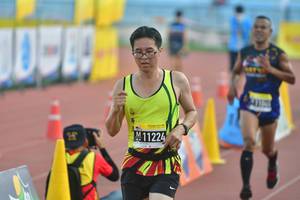 BIB: 11224
                            <button type="button" onclick="openModal(3532781)" class="btn btn-primary btn-sm float-right btn-popup" data-toggle="modal" data-target=".modal-high-quality">
                        <i class="fas fa-shopping-cart"></i> Add to Cart
                    </button>
                                            <button type="button" onclick="isThisMe(3532781, true)" class="btn btn-success btn-sm float-right btn-popup btn-isme hidden" data-toggle="tooltip" data-placement="bottom" title="นี่คือรูปของคุณใช่ไหม คลิกที่นี่เพื่อเอาเข้าอัลบั้ม">
                        <i class="fas fa-plus"></i> Add to album
                    </button>
                    <button type="button" onclick="isThisMe(3532781, false)" class="btn btn-warning btn-sm float-right btn-popup btn-isnotme hidden">
                        <i class="fas fa-ban"></i> Remove from album
                    </button>