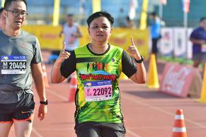 BIB: 20404, 22092
                            <button type="button" onclick="openModal(3570771)" class="btn btn-primary btn-sm float-right btn-popup" data-toggle="modal" data-target=".modal-high-quality">
                        <i class="fas fa-shopping-cart"></i> Add to Cart
                    </button>
                                            <button type="button" onclick="isThisMe(3570771, true)" class="btn btn-success btn-sm float-right btn-popup btn-isme hidden" data-toggle="tooltip" data-placement="bottom" title="นี่คือรูปของคุณใช่ไหม คลิกที่นี่เพื่อเอาเข้าอัลบั้ม">
                        <i class="fas fa-plus"></i> Add to album
                    </button>
                    <button type="button" onclick="isThisMe(3570771, false)" class="btn btn-warning btn-sm float-right btn-popup btn-isnotme hidden">
                        <i class="fas fa-ban"></i> Remove from album
                    </button>