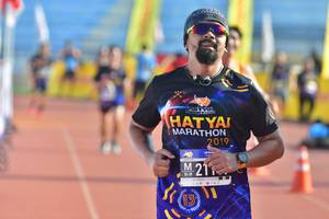 BIB: 019
                            <button type="button" onclick="openModal(3573039)" class="btn btn-primary btn-sm float-right btn-popup" data-toggle="modal" data-target=".modal-high-quality">
                        <i class="fas fa-shopping-cart"></i> Add to Cart
                    </button>
                                            <button type="button" onclick="isThisMe(3573039, true)" class="btn btn-success btn-sm float-right btn-popup btn-isme hidden" data-toggle="tooltip" data-placement="bottom" title="นี่คือรูปของคุณใช่ไหม คลิกที่นี่เพื่อเอาเข้าอัลบั้ม">
                        <i class="fas fa-plus"></i> Add to album
                    </button>
                    <button type="button" onclick="isThisMe(3573039, false)" class="btn btn-warning btn-sm float-right btn-popup btn-isnotme hidden">
                        <i class="fas fa-ban"></i> Remove from album
                    </button>