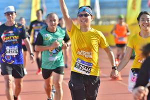 BIB: 20466
                            <button type="button" onclick="openModal(3570337)" class="btn btn-primary btn-sm float-right btn-popup" data-toggle="modal" data-target=".modal-high-quality">
                        <i class="fas fa-shopping-cart"></i> Add to Cart
                    </button>
                                            <button type="button" onclick="isThisMe(3570337, true)" class="btn btn-success btn-sm float-right btn-popup btn-isme hidden" data-toggle="tooltip" data-placement="bottom" title="นี่คือรูปของคุณใช่ไหม คลิกที่นี่เพื่อเอาเข้าอัลบั้ม">
                        <i class="fas fa-plus"></i> Add to album
                    </button>
                    <button type="button" onclick="isThisMe(3570337, false)" class="btn btn-warning btn-sm float-right btn-popup btn-isnotme hidden">
                        <i class="fas fa-ban"></i> Remove from album
                    </button>