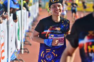 BIB: 605
                            <button type="button" onclick="openModal(3556542)" class="btn btn-primary btn-sm float-right btn-popup" data-toggle="modal" data-target=".modal-high-quality">
                        <i class="fas fa-shopping-cart"></i> Add to Cart
                    </button>
                                            <button type="button" onclick="isThisMe(3556542, true)" class="btn btn-success btn-sm float-right btn-popup btn-isme hidden" data-toggle="tooltip" data-placement="bottom" title="นี่คือรูปของคุณใช่ไหม คลิกที่นี่เพื่อเอาเข้าอัลบั้ม">
                        <i class="fas fa-plus"></i> Add to album
                    </button>
                    <button type="button" onclick="isThisMe(3556542, false)" class="btn btn-warning btn-sm float-right btn-popup btn-isnotme hidden">
                        <i class="fas fa-ban"></i> Remove from album
                    </button>