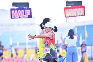 BIB: 21953
                            <button type="button" onclick="openModal(3546673)" class="btn btn-primary btn-sm float-right btn-popup" data-toggle="modal" data-target=".modal-high-quality">
                        <i class="fas fa-shopping-cart"></i> Add to Cart
                    </button>
                                            <button type="button" onclick="isThisMe(3546673, true)" class="btn btn-success btn-sm float-right btn-popup btn-isme hidden" data-toggle="tooltip" data-placement="bottom" title="นี่คือรูปของคุณใช่ไหม คลิกที่นี่เพื่อเอาเข้าอัลบั้ม">
                        <i class="fas fa-plus"></i> Add to album
                    </button>
                    <button type="button" onclick="isThisMe(3546673, false)" class="btn btn-warning btn-sm float-right btn-popup btn-isnotme hidden">
                        <i class="fas fa-ban"></i> Remove from album
                    </button>