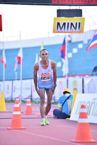 BIB: 407
                            <button type="button" onclick="openModal(3539381)" class="btn btn-primary btn-sm float-right btn-popup" data-toggle="modal" data-target=".modal-high-quality">
                        <i class="fas fa-shopping-cart"></i> Add to Cart
                    </button>
                                            <button type="button" onclick="isThisMe(3539381, true)" class="btn btn-success btn-sm float-right btn-popup btn-isme hidden" data-toggle="tooltip" data-placement="bottom" title="นี่คือรูปของคุณใช่ไหม คลิกที่นี่เพื่อเอาเข้าอัลบั้ม">
                        <i class="fas fa-plus"></i> Add to album
                    </button>
                    <button type="button" onclick="isThisMe(3539381, false)" class="btn btn-warning btn-sm float-right btn-popup btn-isnotme hidden">
                        <i class="fas fa-ban"></i> Remove from album
                    </button>