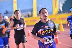 BIB: 200, 20153
                            <button type="button" onclick="openModal(3587825)" class="btn btn-primary btn-sm float-right btn-popup" data-toggle="modal" data-target=".modal-high-quality">
                        <i class="fas fa-shopping-cart"></i> Add to Cart
                    </button>
                                            <button type="button" onclick="isThisMe(3587825, true)" class="btn btn-success btn-sm float-right btn-popup btn-isme hidden" data-toggle="tooltip" data-placement="bottom" title="นี่คือรูปของคุณใช่ไหม คลิกที่นี่เพื่อเอาเข้าอัลบั้ม">
                        <i class="fas fa-plus"></i> Add to album
                    </button>
                    <button type="button" onclick="isThisMe(3587825, false)" class="btn btn-warning btn-sm float-right btn-popup btn-isnotme hidden">
                        <i class="fas fa-ban"></i> Remove from album
                    </button>