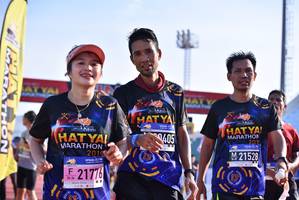 BIB: 201, 21528, 21776, 
                            <button type="button" onclick="openModal(3587195)" class="btn btn-primary btn-sm float-right btn-popup" data-toggle="modal" data-target=".modal-high-quality">
                        <i class="fas fa-shopping-cart"></i> Add to Cart
                    </button>
                                            <button type="button" onclick="isThisMe(3587195, true)" class="btn btn-success btn-sm float-right btn-popup btn-isme hidden" data-toggle="tooltip" data-placement="bottom" title="นี่คือรูปของคุณใช่ไหม คลิกที่นี่เพื่อเอาเข้าอัลบั้ม">
                        <i class="fas fa-plus"></i> Add to album
                    </button>
                    <button type="button" onclick="isThisMe(3587195, false)" class="btn btn-warning btn-sm float-right btn-popup btn-isnotme hidden">
                        <i class="fas fa-ban"></i> Remove from album
                    </button>