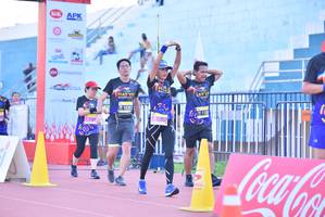 BIB: 1285
                            <button type="button" onclick="openModal(3544048)" class="btn btn-primary btn-sm float-right btn-popup" data-toggle="modal" data-target=".modal-high-quality">
                        <i class="fas fa-shopping-cart"></i> Add to Cart
                    </button>
                                            <button type="button" onclick="isThisMe(3544048, true)" class="btn btn-success btn-sm float-right btn-popup btn-isme hidden" data-toggle="tooltip" data-placement="bottom" title="นี่คือรูปของคุณใช่ไหม คลิกที่นี่เพื่อเอาเข้าอัลบั้ม">
                        <i class="fas fa-plus"></i> Add to album
                    </button>
                    <button type="button" onclick="isThisMe(3544048, false)" class="btn btn-warning btn-sm float-right btn-popup btn-isnotme hidden">
                        <i class="fas fa-ban"></i> Remove from album
                    </button>