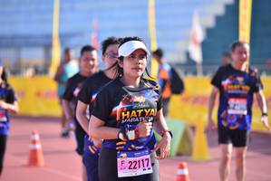 BIB: 2211
                            <button type="button" onclick="openModal(3588350)" class="btn btn-primary btn-sm float-right btn-popup" data-toggle="modal" data-target=".modal-high-quality">
                        <i class="fas fa-shopping-cart"></i> Add to Cart
                    </button>
                                            <button type="button" onclick="isThisMe(3588350, true)" class="btn btn-success btn-sm float-right btn-popup btn-isme hidden" data-toggle="tooltip" data-placement="bottom" title="นี่คือรูปของคุณใช่ไหม คลิกที่นี่เพื่อเอาเข้าอัลบั้ม">
                        <i class="fas fa-plus"></i> Add to album
                    </button>
                    <button type="button" onclick="isThisMe(3588350, false)" class="btn btn-warning btn-sm float-right btn-popup btn-isnotme hidden">
                        <i class="fas fa-ban"></i> Remove from album
                    </button>