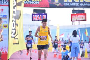 BIB: 
                            <button type="button" onclick="openModal(3548004)" class="btn btn-primary btn-sm float-right btn-popup" data-toggle="modal" data-target=".modal-high-quality">
                        <i class="fas fa-shopping-cart"></i> Add to Cart
                    </button>
                                            <button type="button" onclick="isThisMe(3548004, true)" class="btn btn-success btn-sm float-right btn-popup btn-isme hidden" data-toggle="tooltip" data-placement="bottom" title="นี่คือรูปของคุณใช่ไหม คลิกที่นี่เพื่อเอาเข้าอัลบั้ม">
                        <i class="fas fa-plus"></i> Add to album
                    </button>
                    <button type="button" onclick="isThisMe(3548004, false)" class="btn btn-warning btn-sm float-right btn-popup btn-isnotme hidden">
                        <i class="fas fa-ban"></i> Remove from album
                    </button>