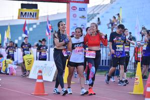 BIB: 41355, 41333
                            <button type="button" onclick="openModal(3585972)" class="btn btn-primary btn-sm float-right btn-popup" data-toggle="modal" data-target=".modal-high-quality">
                        <i class="fas fa-shopping-cart"></i> Add to Cart
                    </button>
                                            <button type="button" onclick="isThisMe(3585972, true)" class="btn btn-success btn-sm float-right btn-popup btn-isme hidden" data-toggle="tooltip" data-placement="bottom" title="นี่คือรูปของคุณใช่ไหม คลิกที่นี่เพื่อเอาเข้าอัลบั้ม">
                        <i class="fas fa-plus"></i> Add to album
                    </button>
                    <button type="button" onclick="isThisMe(3585972, false)" class="btn btn-warning btn-sm float-right btn-popup btn-isnotme hidden">
                        <i class="fas fa-ban"></i> Remove from album
                    </button>