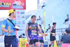 BIB: 40226
                            <button type="button" onclick="openModal(3542380)" class="btn btn-primary btn-sm float-right btn-popup" data-toggle="modal" data-target=".modal-high-quality">
                        <i class="fas fa-shopping-cart"></i> Add to Cart
                    </button>
                                            <button type="button" onclick="isThisMe(3542380, true)" class="btn btn-success btn-sm float-right btn-popup btn-isme hidden" data-toggle="tooltip" data-placement="bottom" title="นี่คือรูปของคุณใช่ไหม คลิกที่นี่เพื่อเอาเข้าอัลบั้ม">
                        <i class="fas fa-plus"></i> Add to album
                    </button>
                    <button type="button" onclick="isThisMe(3542380, false)" class="btn btn-warning btn-sm float-right btn-popup btn-isnotme hidden">
                        <i class="fas fa-ban"></i> Remove from album
                    </button>