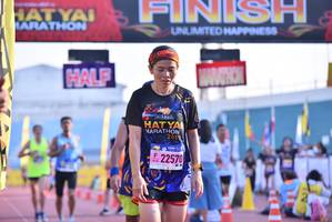 BIB: 201, 22570
                            <button type="button" onclick="openModal(3585825)" class="btn btn-primary btn-sm float-right btn-popup" data-toggle="modal" data-target=".modal-high-quality">
                        <i class="fas fa-shopping-cart"></i> Add to Cart
                    </button>
                                            <button type="button" onclick="isThisMe(3585825, true)" class="btn btn-success btn-sm float-right btn-popup btn-isme hidden" data-toggle="tooltip" data-placement="bottom" title="นี่คือรูปของคุณใช่ไหม คลิกที่นี่เพื่อเอาเข้าอัลบั้ม">
                        <i class="fas fa-plus"></i> Add to album
                    </button>
                    <button type="button" onclick="isThisMe(3585825, false)" class="btn btn-warning btn-sm float-right btn-popup btn-isnotme hidden">
                        <i class="fas fa-ban"></i> Remove from album
                    </button>